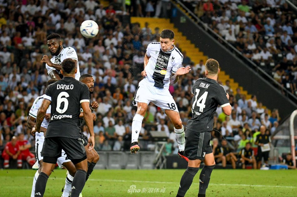 曼联前十轮 曼联前十轮