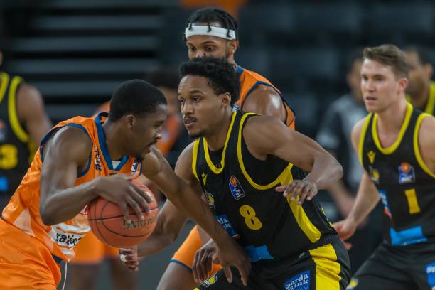 变得更强的 变得更强的