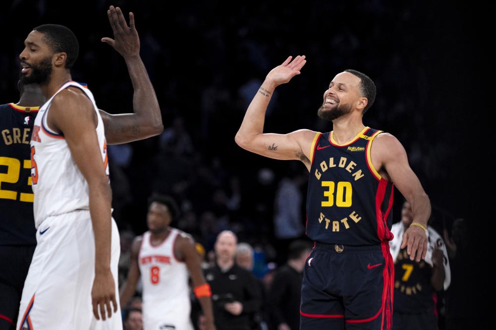 领下保持着 领下保持着