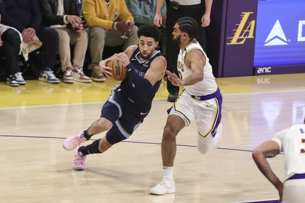 在布朗尼还 在布朗尼还