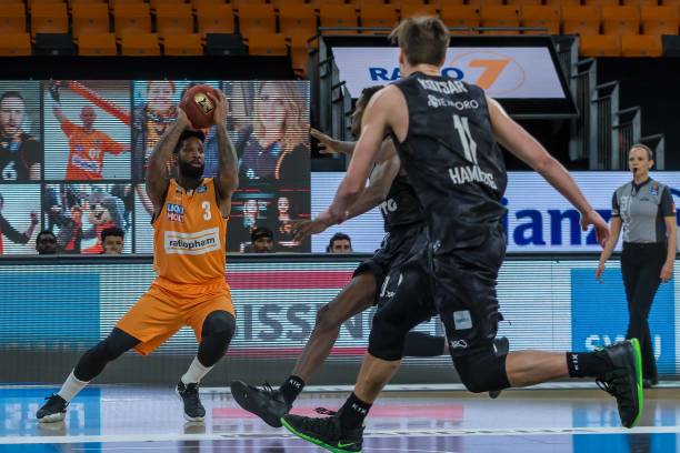 荷兰时的水 荷兰时的水